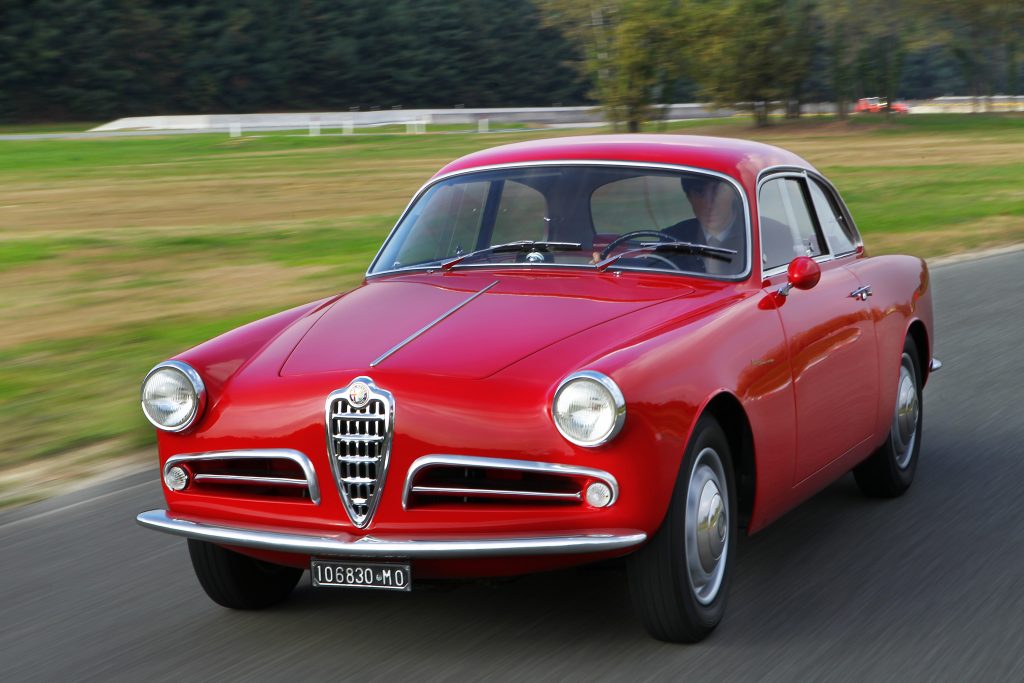 , Alfa Romeo : El nombre de un mito